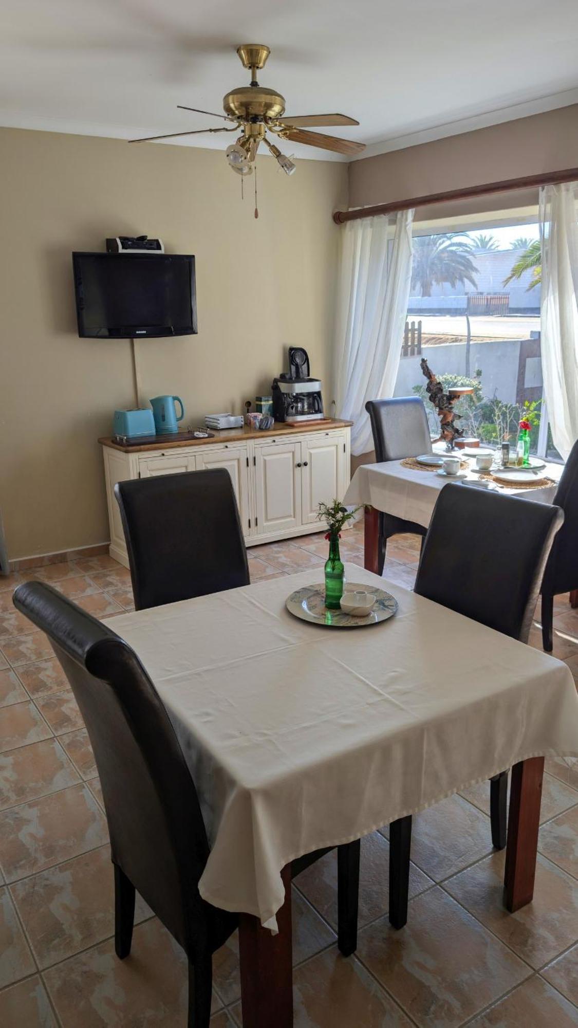 Amarachi Guesthouse Swakopmund Εξωτερικό φωτογραφία